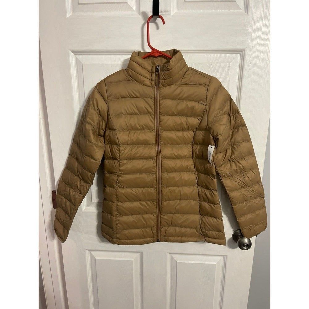Amazon Essentials Lightweight Water Resistant Puffer Jacket Size XS New With Tag